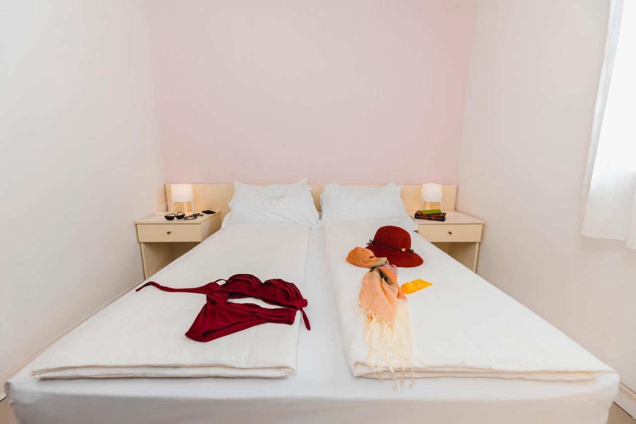 Natural Village Resort Porto Potenza Picena Εξωτερικό φωτογραφία