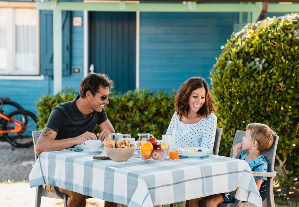 Natural Village Resort Porto Potenza Picena Εξωτερικό φωτογραφία