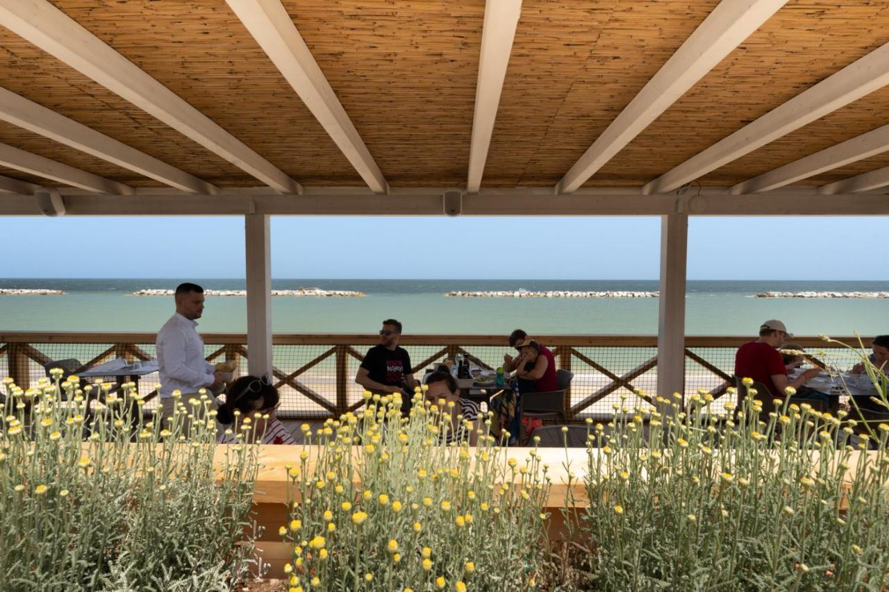 Natural Village Resort Porto Potenza Picena Εξωτερικό φωτογραφία