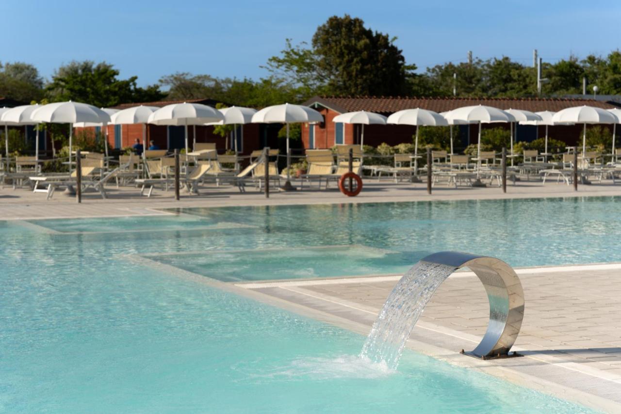 Natural Village Resort Porto Potenza Picena Εξωτερικό φωτογραφία
