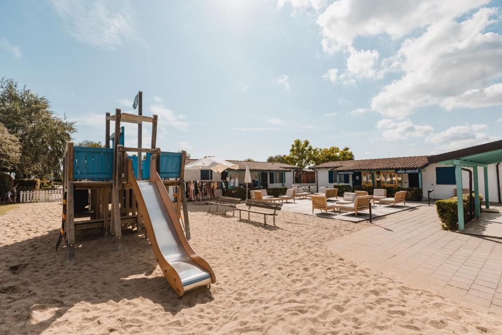 Natural Village Resort Porto Potenza Picena Εξωτερικό φωτογραφία